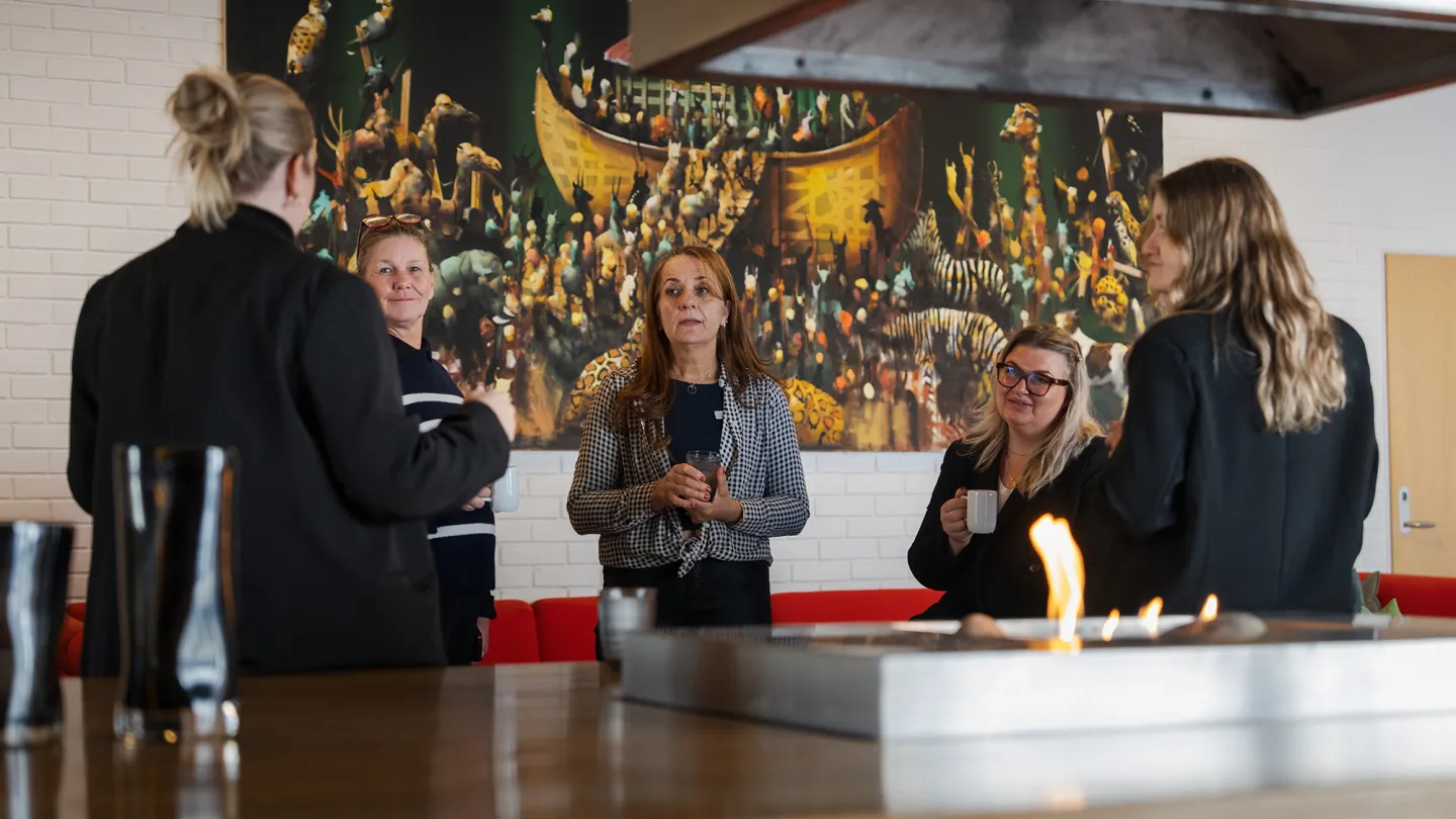 Mingling i kaffestuen